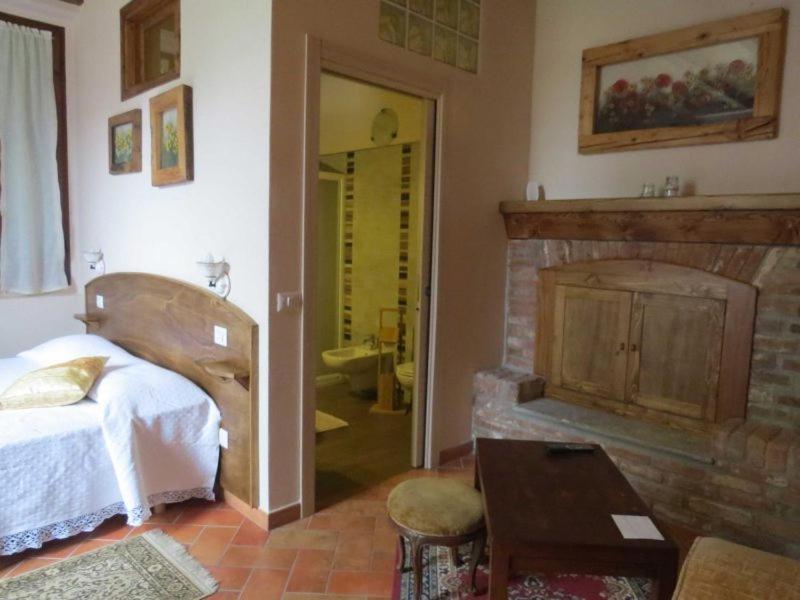 Agriturismo Cascina Selva Bed and Breakfast Ozzero Exterior foto