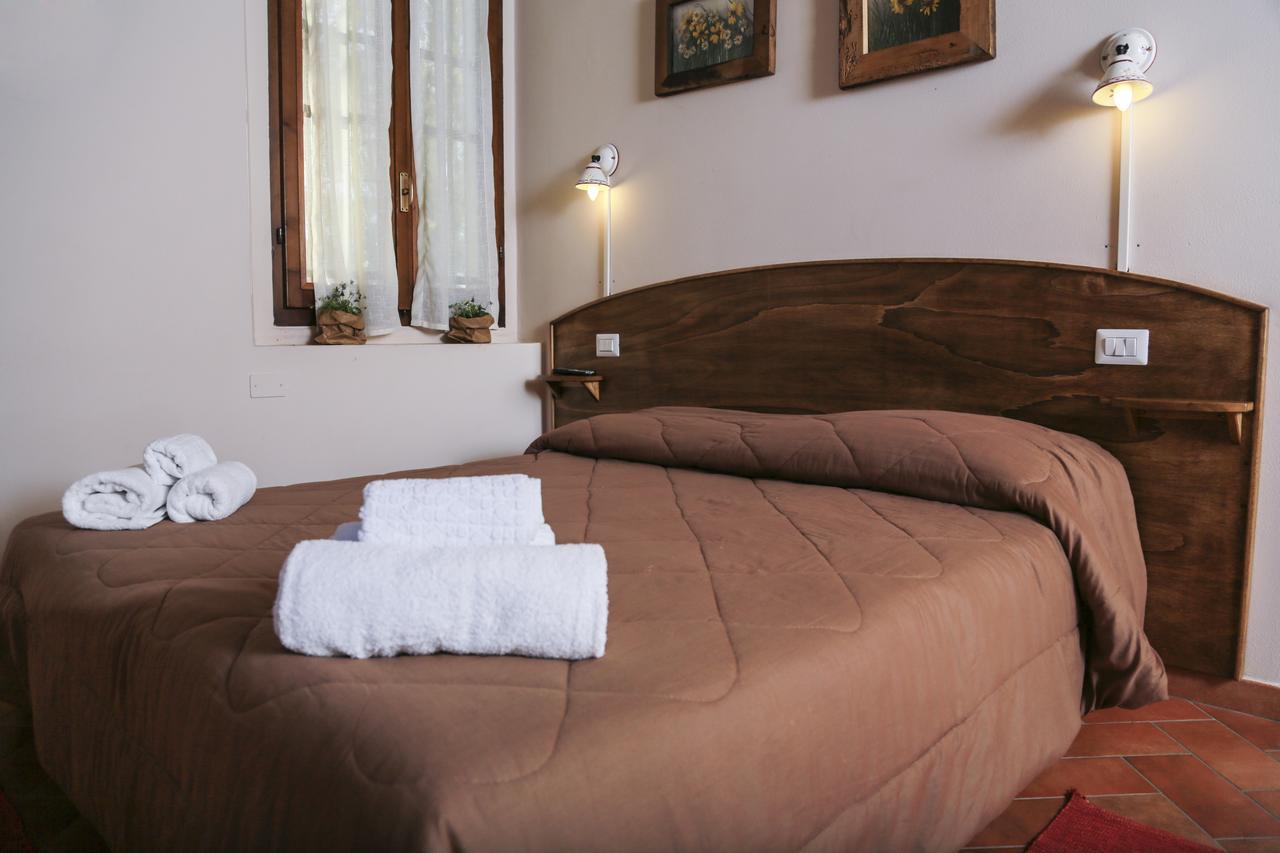 Agriturismo Cascina Selva Bed and Breakfast Ozzero Exterior foto